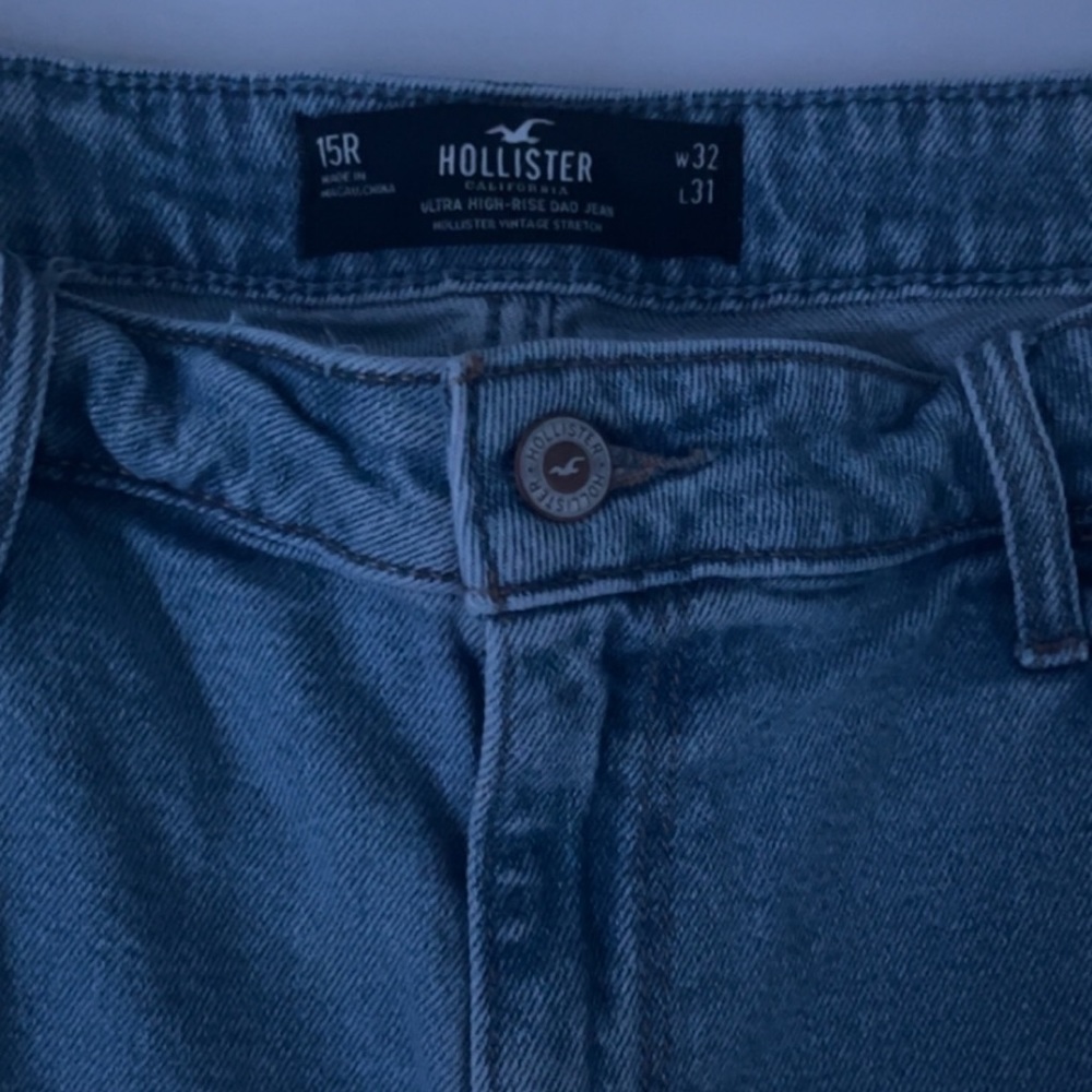 HOLLISTER Womens Butterfly Jeans